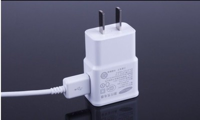 三星足1A充電器 品質(zhì)之選，手機(jī)與低碳生活兼得